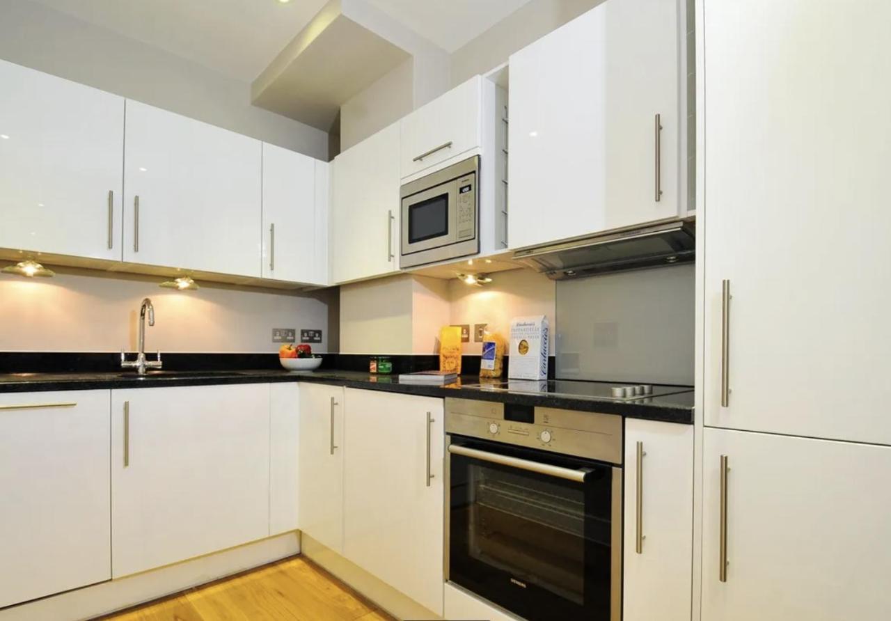 Apartmán Entire London Studio With Kitchenette Exteriér fotografie